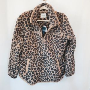 Abercrombie & Fitch Leopard Print Puffer Jacket